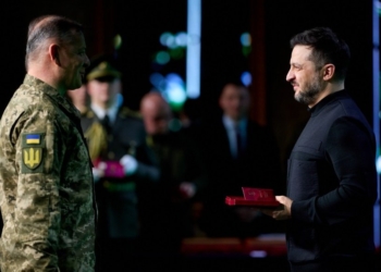 Олег Ляшко отримав нагороду за військові заслуги