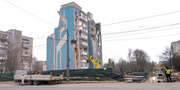 Тернопіль виділив 10 млн власникам зруйнованих квартир