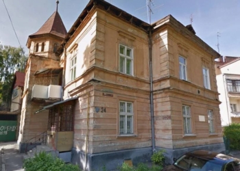 Джеффрі Епштейн планував купувати нерухомість у Львові