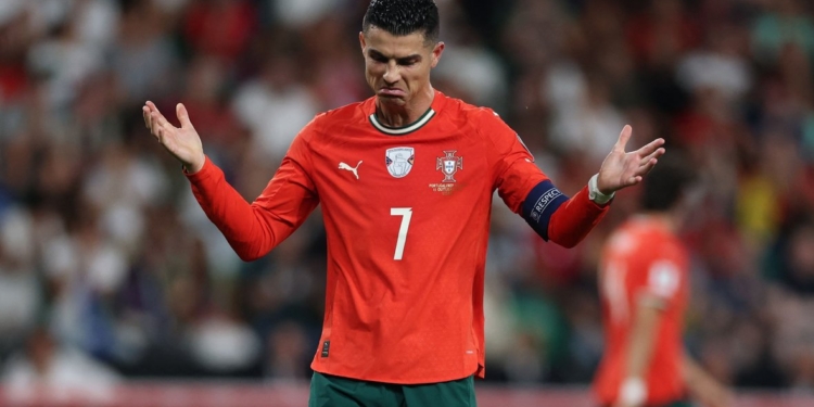 Викрито схему переправлення псевдо-футболістів за кордон