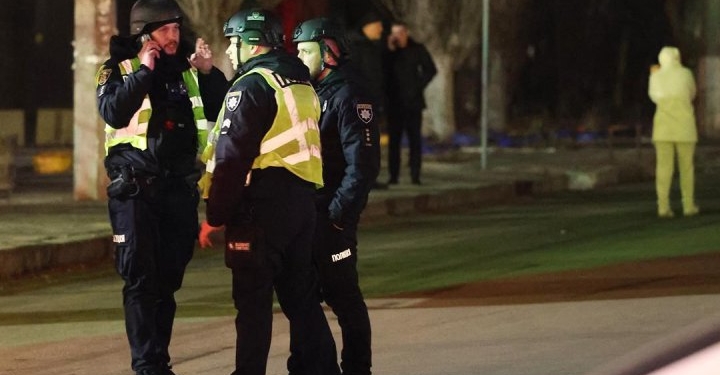 Під час перезмінки патрульних стався вибух