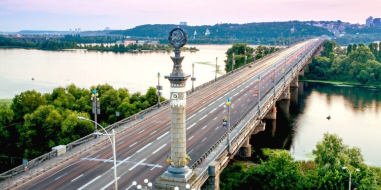 Доля мосту Патона