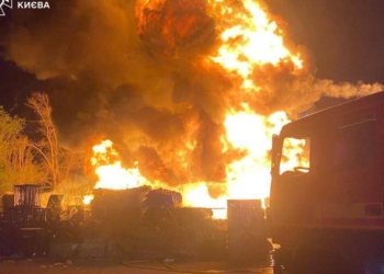 Ракетний удар по Києву 16 квітня: наслідки атаки балістикою, загиблі та поранені медики