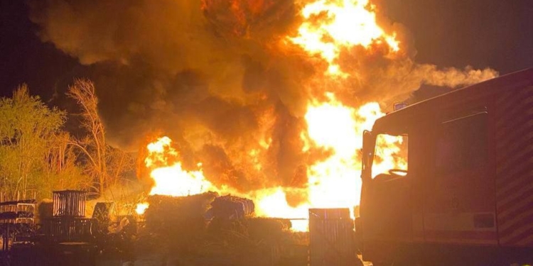 Ракетний удар по Києву 16 квітня: наслідки атаки балістикою, загиблі та поранені медики