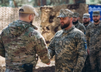 Державне визнання відваги: воїна з Підгаєччини Богдана Іваненка нагороджено орденом «За мужність»