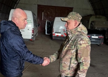 Очільник Тернополя вручив нагороди бійцям на лінії фронту