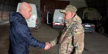 Очільник Тернополя вручив нагороди бійцям на лінії фронту