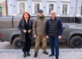Волонтерська ініціатива в Тернополі: бійці 101-ї ОБрТрО отримали позашляховик Isuzu