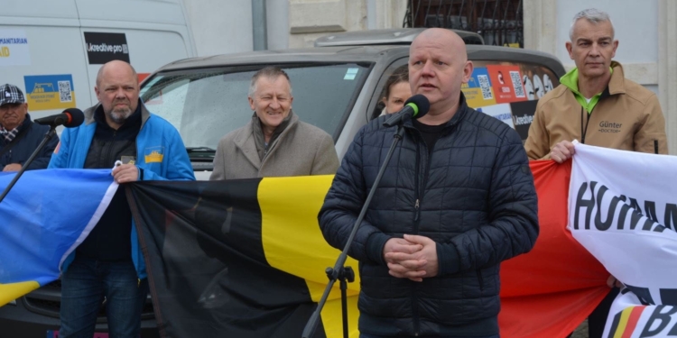 До Збаража прибула партія позашляховиків із Бельгії