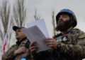 Черга з іноземців за квитками на війну в Україну