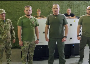 «Українська команда» передала 5-й штурмовій бригаді потужну електростанцію