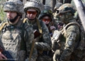 захист України