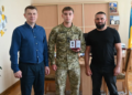 Бойовий досвід у 22 роки: на Тернопільщині нагородили молодого прикордонника Павла Ващука