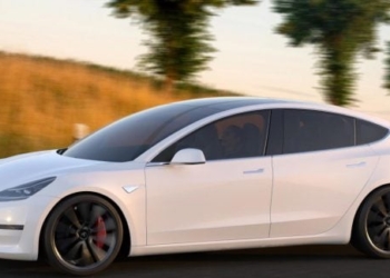 Чому важливо чистити радіатор Tesla: досвід власника