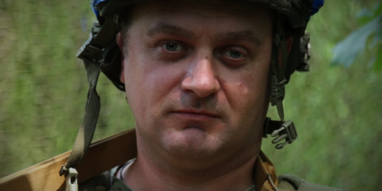 «Коктейлі» перемоги замість ресторанних буднів: історія бійця з позивним «Бармен», який збиває ворожі дрони над рідною Сумщиною
