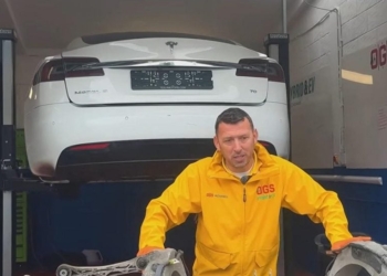 Купив найдешевшу Tesla: чому економія стала пасткою