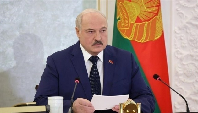 Лукашенко посилив контроль над релігією в Білорусі