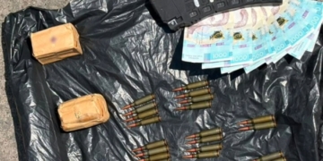 На Київщині викрили канал збуту зброї з фронту