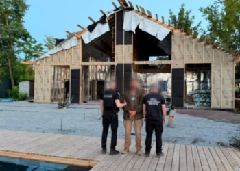 На Одещині майор змушував солдатів будувати собі маєток
