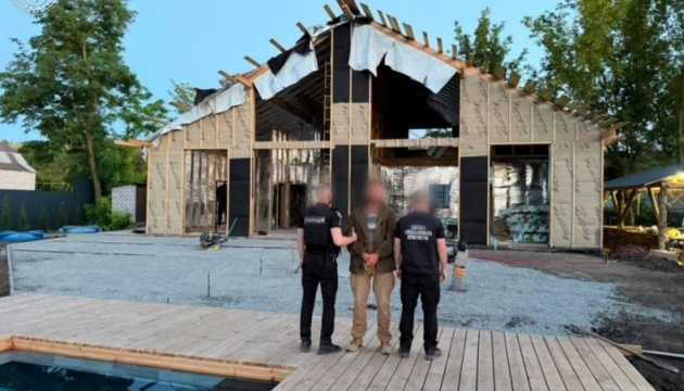 На Одещині майор змушував солдатів будувати собі маєток