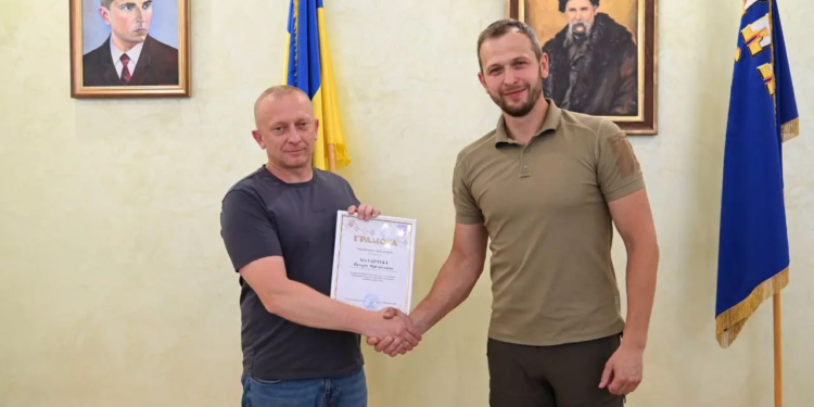Заслужена нагорода: підполковника Валерія Маланчука відзначили за зміцнення обороноздатності Тернопільщини