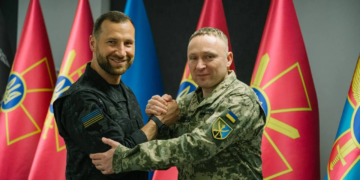 «Переносити війну на територію агресора»: Євгеній Хмара та Михайло Драпатий окреслили першочергові кроки підсилення Сил оборони