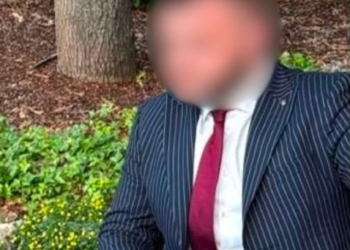 У Києві адвокат вимагав 30 тисяч доларів за вплив на суд