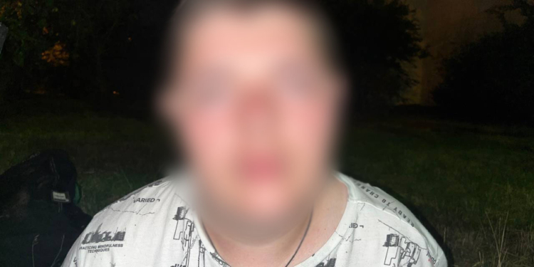 У Києві затримали палія, що полював на елітні авто
