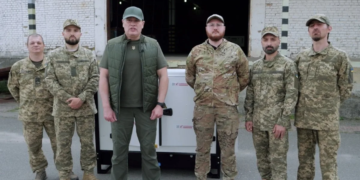 «Українська команда» передала потужну електростанцію легендарній 72-й бригаді