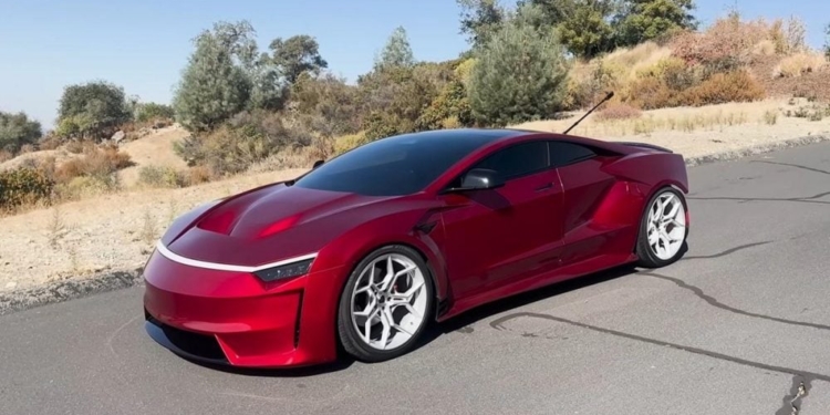 Унікальний електрокар з деталей Tesla підкорив Лос-Анджелес