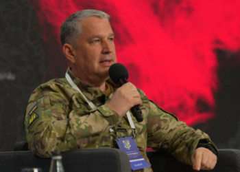 Відставка Єлізарова: чому заступник командувача ПС йде з посади