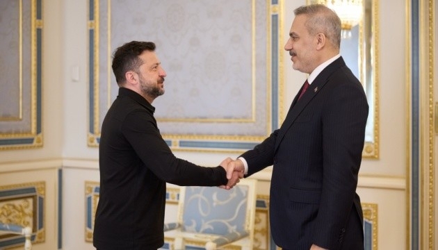 Зеленський: Туреччина допоможе організувати саміт миру