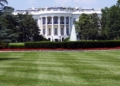 Адміністрація Трампа планує масове анулювання віз
