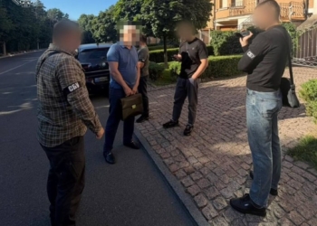 Бізнес з рф під час війни: підозра власнику компанії