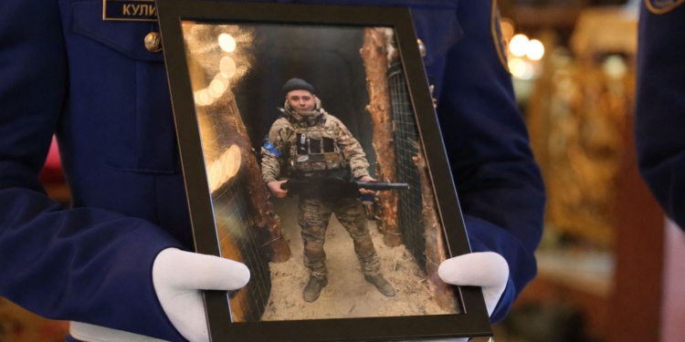 Київ попрощався з полеглим героєм Денисом Скрипкою