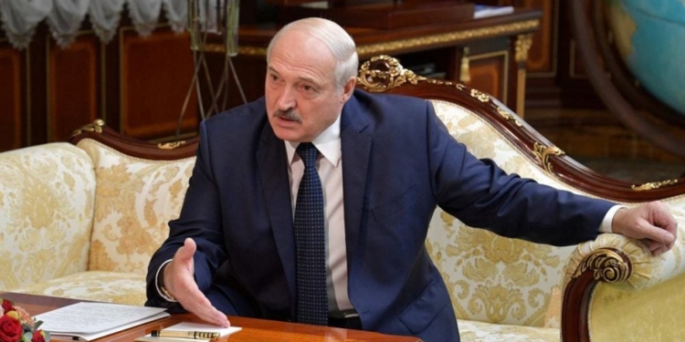 Лукашенко назвав білорусів «росіянами зі знаком якості»
