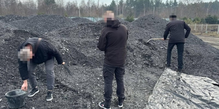 Масштабна афера з вугіллям: підозри учасникам ОЗГ