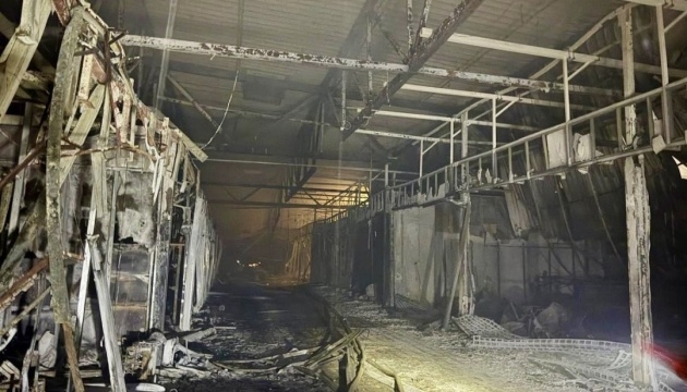 Наслідки удару по ТЦ у Кривому Розі: розбір завалів