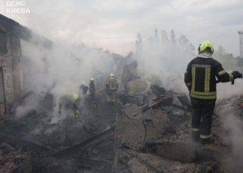 Нічна атака на Київ: троє постраждалих у лікарнях