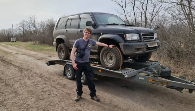 Помер нідерландський волонтер Андріес Гофстра