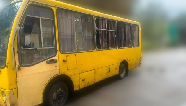 Російський дрон атакував маршрутку в Херсоні: є загиблі