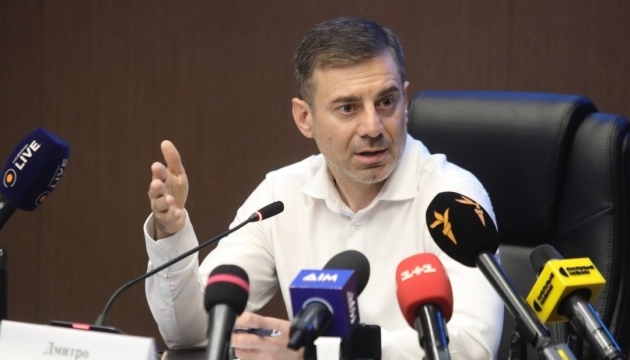 Скандал у Берегівському ТЦК: сотні людей у заручниках