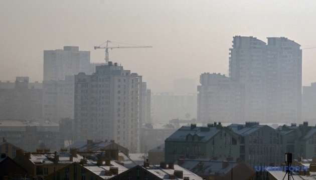 Соціальний патруль у Києві: допомога бездомним взимку