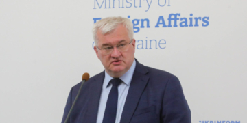 Сибіга закликав світ терміново посилити ППО України