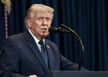 Трамп відклав введення 50% мит на товари з Канади