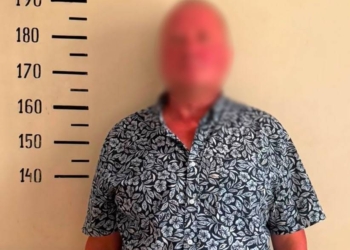 У Києві чоловік розстріляв авто через конфлікт на дорозі