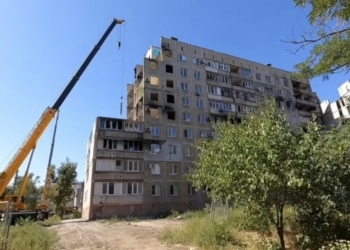 У Маріуполі окупанти віддають землю забудовникам з РФ