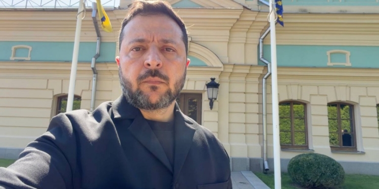 Зеленський про вибухи в селі Мила: це неприпустимо