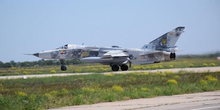 Удар по аеродрому Саки: ЗСУ ліквідували літак Су-24М