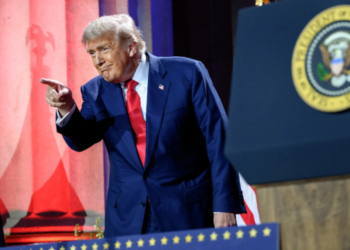 Дональд Трамп хоче перейменувати штучний інтелект